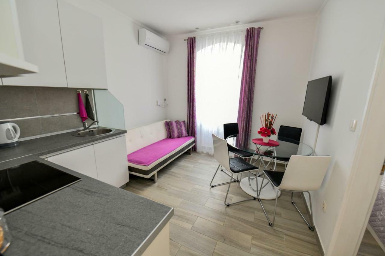Apartment Cecilija Sinj Exteriör bild