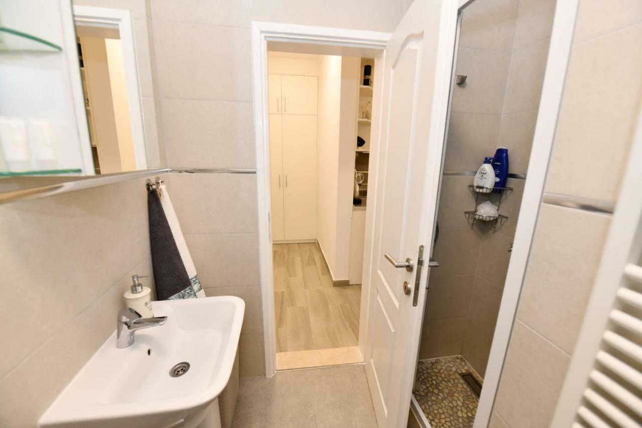 Apartment Cecilija Sinj Exteriör bild